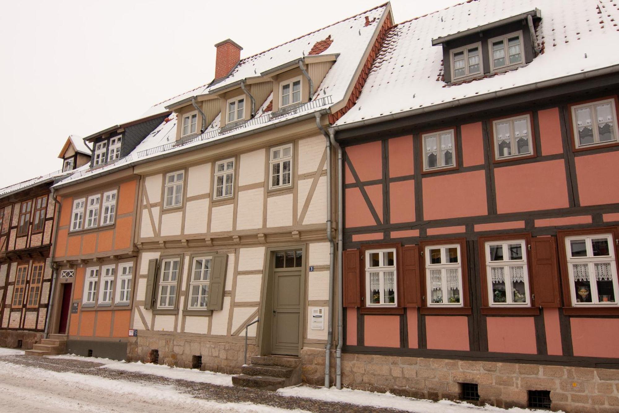 Urlaub Im Fachwerk - Klink Apartment Quedlinburg Luaran gambar
