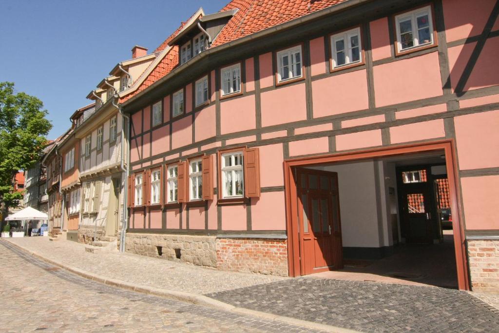 Urlaub Im Fachwerk - Klink Apartment Quedlinburg Luaran gambar